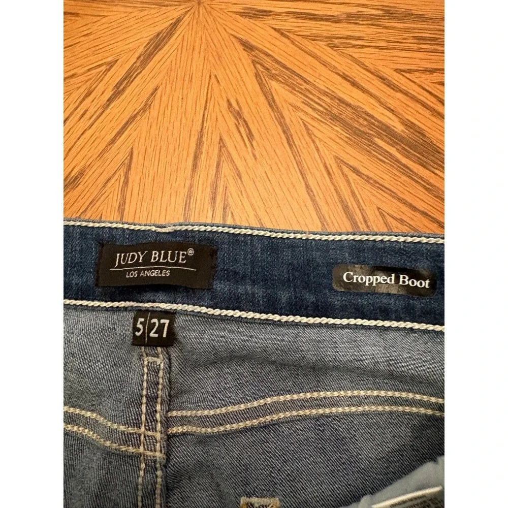 Judy Blue Cropped Boot Jeans Medium Wash Frayed Hem Size 5/27 Womens‎